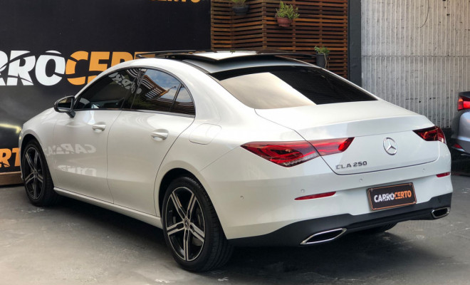 Mercedes-Benz CLA-250 2.0 16V TB Aut. 2022 Gasolina-3
