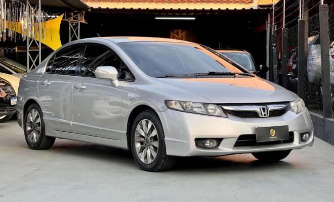 Honda Civic Sed. LXL/ LXL SE 1.8 Flex 16V Aut. 2011 Flex