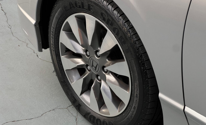Honda Civic Sed. LXL/ LXL SE 1.8 Flex 16V Aut. 2011 Flex-11