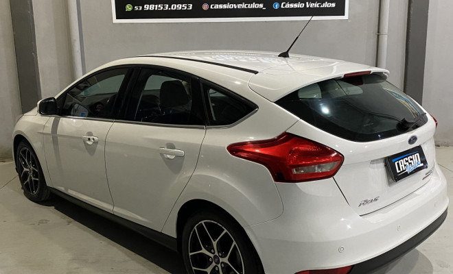Ford Focus Fastback TIT./T.PLUS 2.0 Flex Aut. 2016 Flex-1