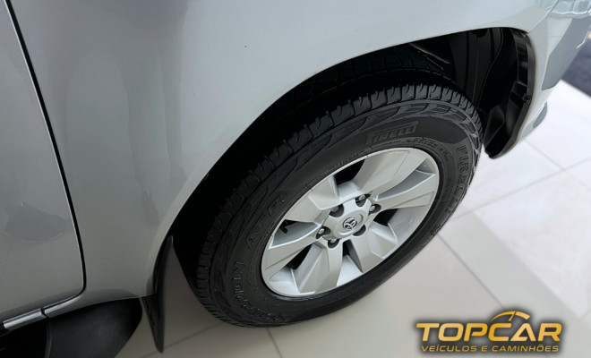 Toyota Hilux CD SR 4x4 2.8 TDI Diesel Aut. 2017 Diesel-8
