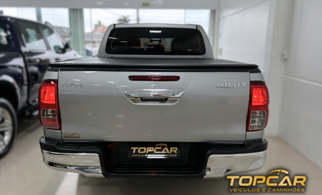 Toyota Hilux CD SR 4x4 2.8 TDI Diesel Aut. 2017 Diesel-3