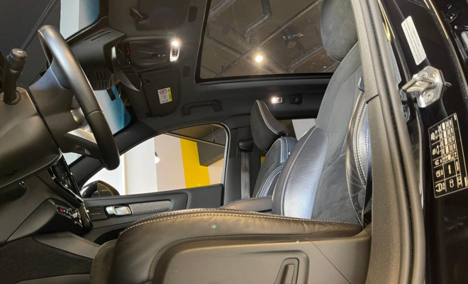 Volvo XC 40 T-5 R-Design 1.5 FWD Híbrido 2021-11