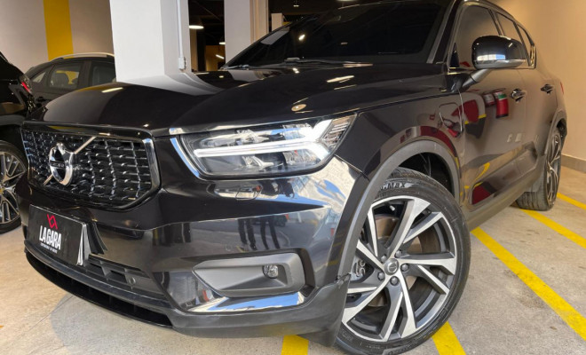 Volvo XC 40 T-5 R-Design 1.5 FWD Híbrido 2021