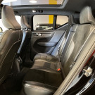 Volvo XC 40 T-5 R-Design 1.5 FWD Híbrido 2021-13