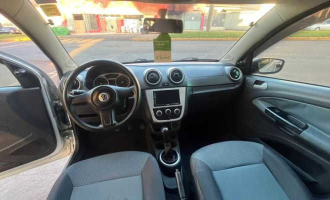 VW - VolksWagen Gol (novo) 1.0 Mi Total Flex 8V 4p 2012 Flex-6