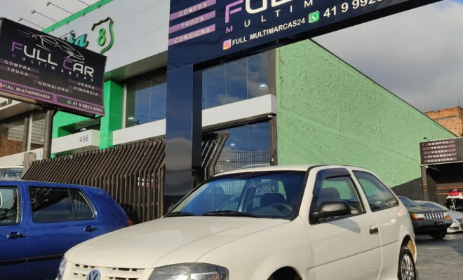 VW - VolksWagen Gol (novo) 1.0 Mi Total Flex 8V 2p 2013 Flex