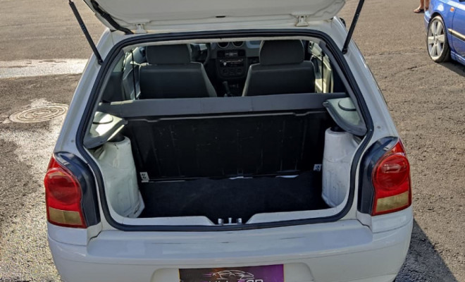 VW - VolksWagen Gol (novo) 1.0 Mi Total Flex 8V 2p 2013 Flex-8
