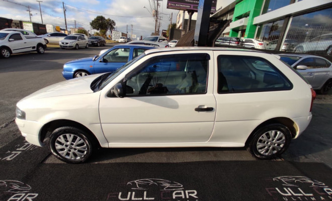 VW - VolksWagen Gol (novo) 1.0 Mi Total Flex 8V 2p 2013 Flex-16