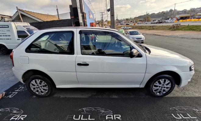 VW - VolksWagen Gol (novo) 1.0 Mi Total Flex 8V 2p 2013 Flex-15