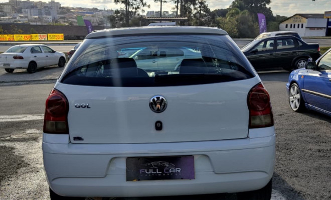 VW - VolksWagen Gol (novo) 1.0 Mi Total Flex 8V 2p 2013 Flex-9
