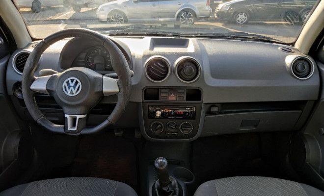 VW - VolksWagen Gol (novo) 1.0 Mi Total Flex 8V 2p 2013 Flex-3