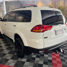 Mitsubishi Pajero DAKAR 3.2 4x4 T.I. Dies. 5p Aut. 2010 Diesel-2