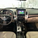 Mitsubishi Pajero DAKAR 3.2 4x4 T.I. Dies. 5p Aut. 2010 Diesel-5