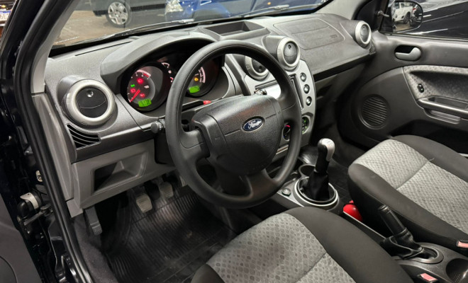 Ford Fiesta SE 1.0 8V Flex 5p 2014 Flex-6
