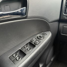 Hyundai i30 2.0 16V 145cv 5p Aut. 2011 Gasolina-8