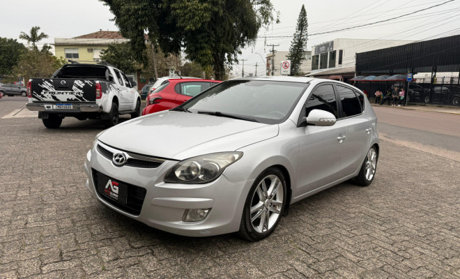 Hyundai i30 2.0 16V 145cv 5p Aut. 2011 Gasolina-1