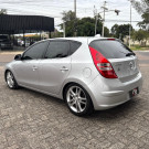 Hyundai i30 2.0 16V 145cv 5p Aut. 2011 Gasolina-2