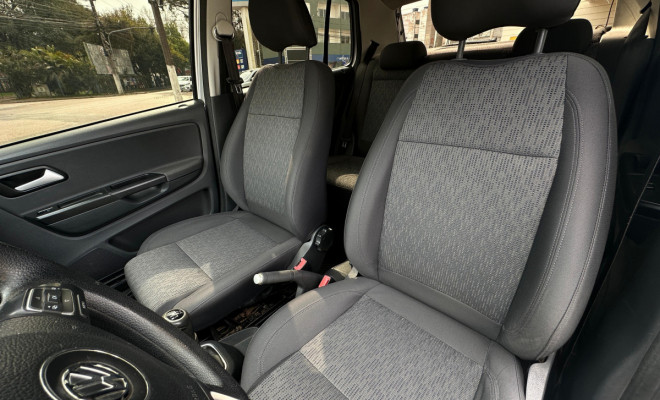VW - VolksWagen Fox 1.0 Mi Total Flex 8V 5p 2013 Flex-6