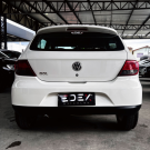 VW - VolksWagen Gol (novo) 1.0 Mi Total Flex 8V 4p 2013 Flex-1