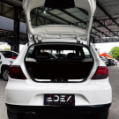 VW - VolksWagen Gol (novo) 1.0 Mi Total Flex 8V 4p 2013 Flex-2