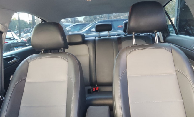 VW - VolksWagen VIRTUS Highline 200 TSI 1.0 Flex 12V Aut 2018 Flex-12