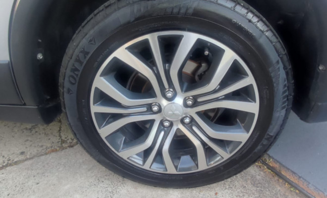 Mitsubishi OUTLANDER 3.0/ GT 3.0 V6 Aut. 2016 Gasolina-5