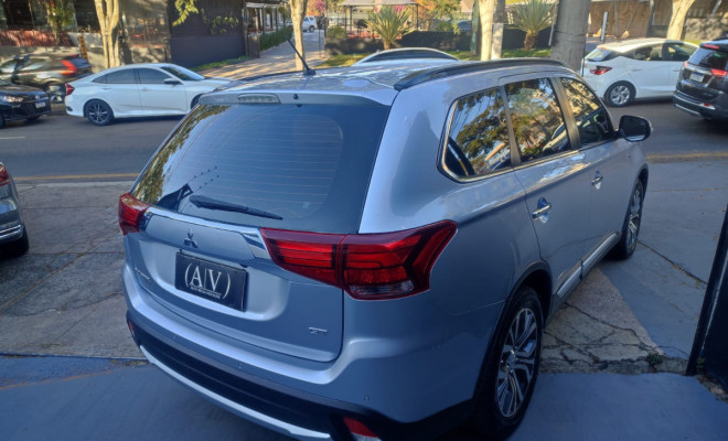 Mitsubishi OUTLANDER 3.0/ GT 3.0 V6 Aut. 2016 Gasolina-3