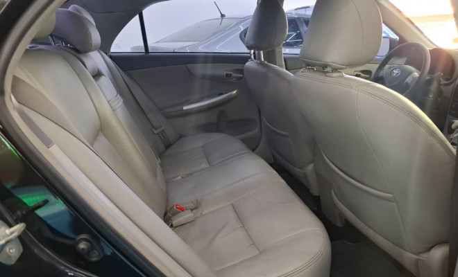 Toyota Corolla GLi 1.8 Flex 16V Aut. 2011 Flex-19