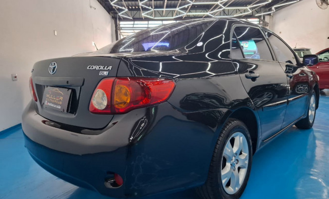 Toyota Corolla GLi 1.8 Flex 16V Aut. 2011 Flex-4