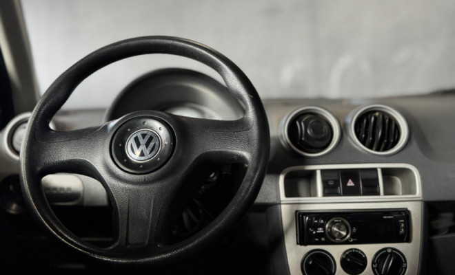 VW - VolksWagen Gol (novo) 1.0 Mi Total Flex 8V 4p 2009 Flex-3
