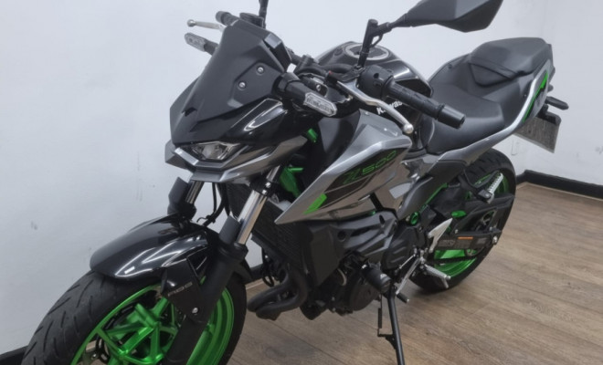 KAWASAKI Z 500 SE 2025 Gasolina-1