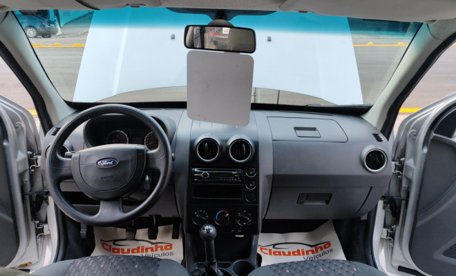 Ford EcoSport XLS 1.6/ 1.6 Flex 8V 5p 2004 Gasolina-6