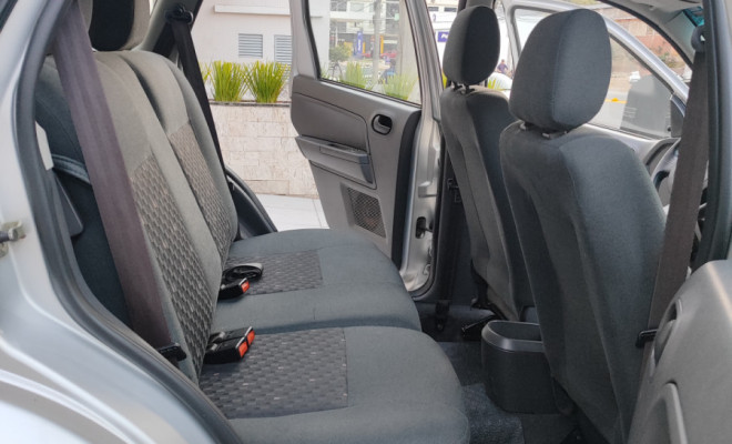 Ford EcoSport XLS 1.6/ 1.6 Flex 8V 5p 2004 Gasolina-12