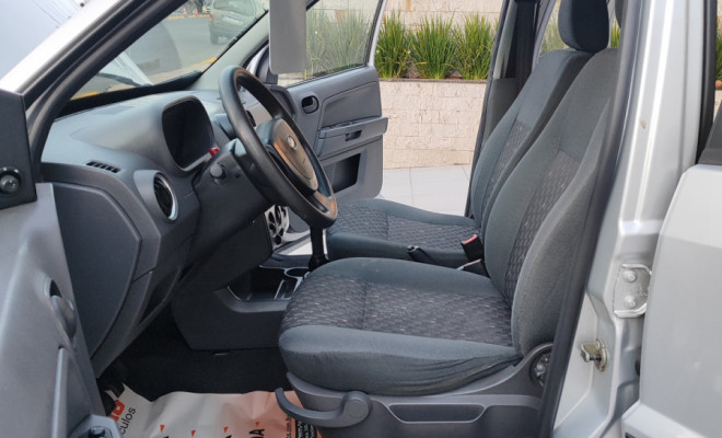 Ford EcoSport XLS 1.6/ 1.6 Flex 8V 5p 2004 Gasolina-10