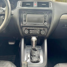 VW - VolksWagen JETTA Comfortline 2.0 T.Flex 8V 4p Tipt. 2012 Flex-8