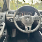 VW - VolksWagen JETTA Comfortline 2.0 T.Flex 8V 4p Tipt. 2012 Flex-9