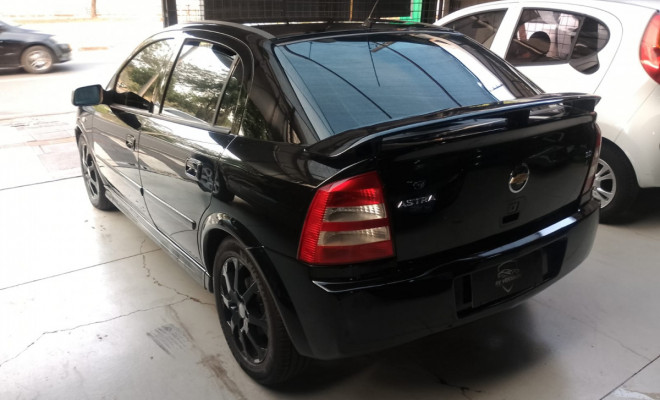 GM - Chevrolet Astra Advantage 2.0 MPFI 8V FlexPower 5p 2010 Flex-1