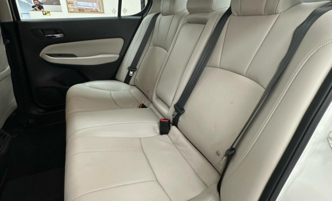 Honda CITY Sedan Touring 1.5 Flex 16V 4p Aut. 2024 Flex-13