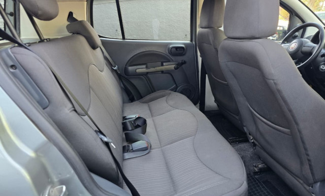 Fiat Uno Mille WAY ECONOMY 1.0 F.Flex 4p 2011 Flex-4