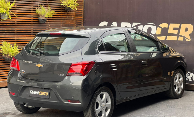 GM - Chevrolet ONIX HATCH LT 1.4  Aut. 2019 Flex  Conforto e Economia-2