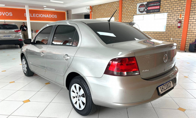 VW - VolksWagen VOYAGE 1.0/1.0 City Mi Total Flex 8V 4p 2011 Flex-4