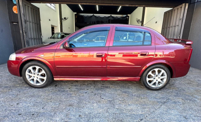 GM - Chevrolet Astra Sed. Advant. 2.0 8V MPFI FlexP. 4p 2011 Flex-0
