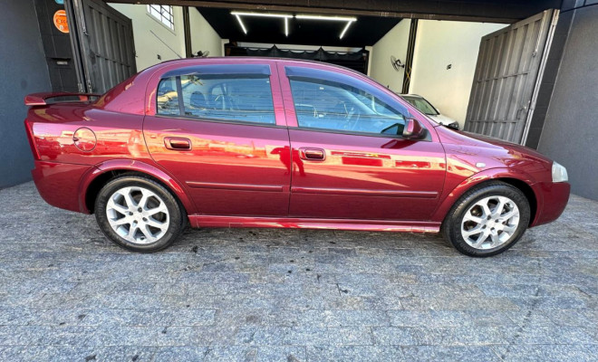 GM - Chevrolet Astra Sed. Advant. 2.0 8V MPFI FlexP. 4p 2011 Flex-8