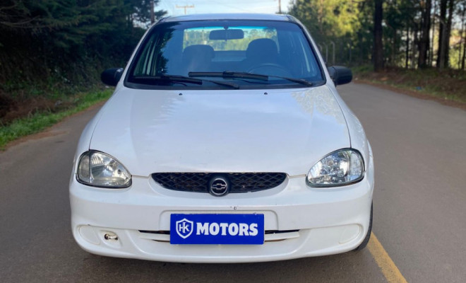 GM - Chevrolet Corsa Sed Classic Super 1.6 MPFI VHC 8V 2004 Flex-0