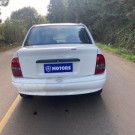 GM - Chevrolet Corsa Sed Classic Super 1.6 MPFI VHC 8V 2004 Flex-4