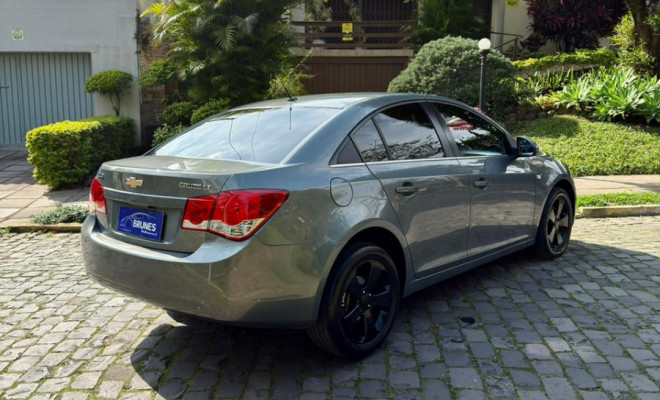 GM - Chevrolet CRUZE LT 1.8 16V FlexPower 4p Aut. 2013 Flex-16