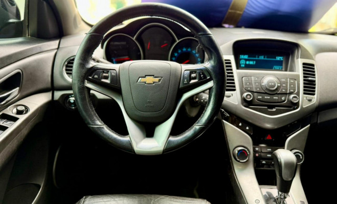 GM - Chevrolet CRUZE LT 1.8 16V FlexPower 4p Aut. 2012 Flex-11