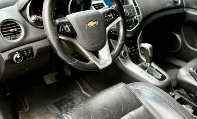 GM - Chevrolet CRUZE LT 1.8 16V FlexPower 4p Aut. 2012 Flex-7