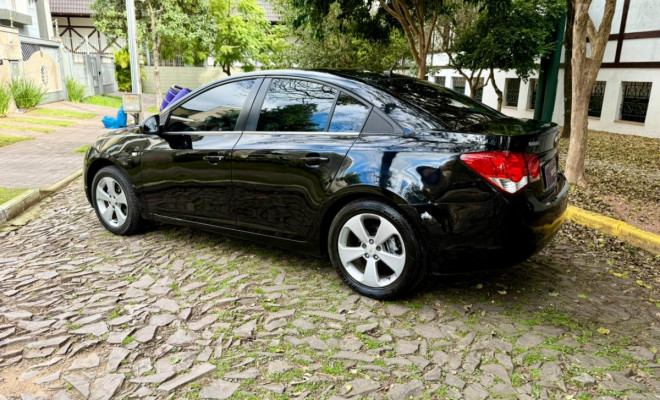 GM - Chevrolet CRUZE LT 1.8 16V FlexPower 4p Aut. 2012 Flex-15